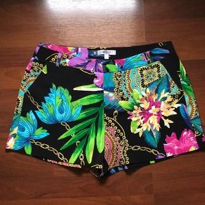 Jennifer Lopez shorts size 8